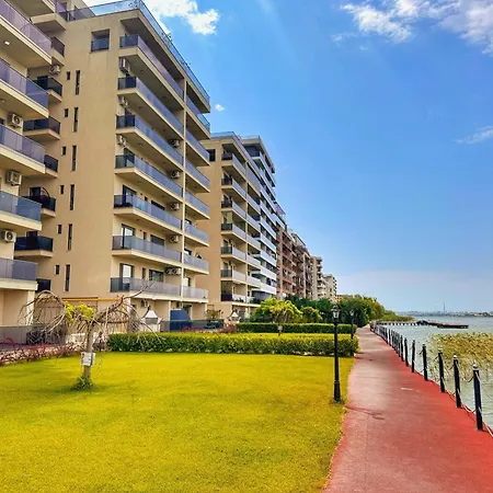 Chic Butoaie Apartment Mamaia